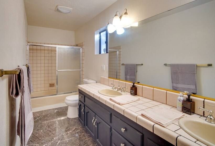 Lake Arrowhead Vacation Home W/ Decks & Grill!