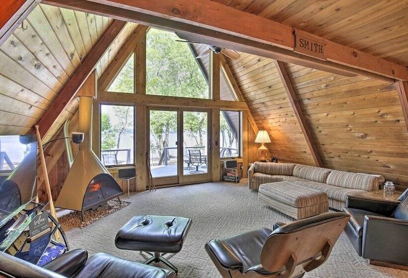 Lake Pepin Cottage W/ Decks + Private Beach!