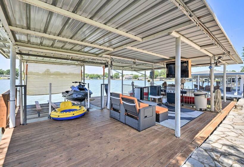Lakefront Granbury Home, Boat Dock On Site!