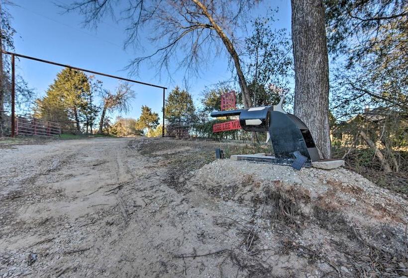 Lakefront Gun Barrel City Home W/ 5 Acres!