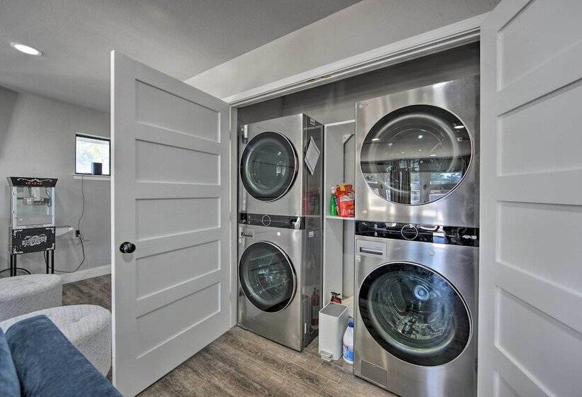 Lakefront Gun Barrel City Home W/ 5 Acres!