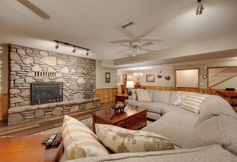 Lakefront Home W/ Fishing Dock & Fire Table!