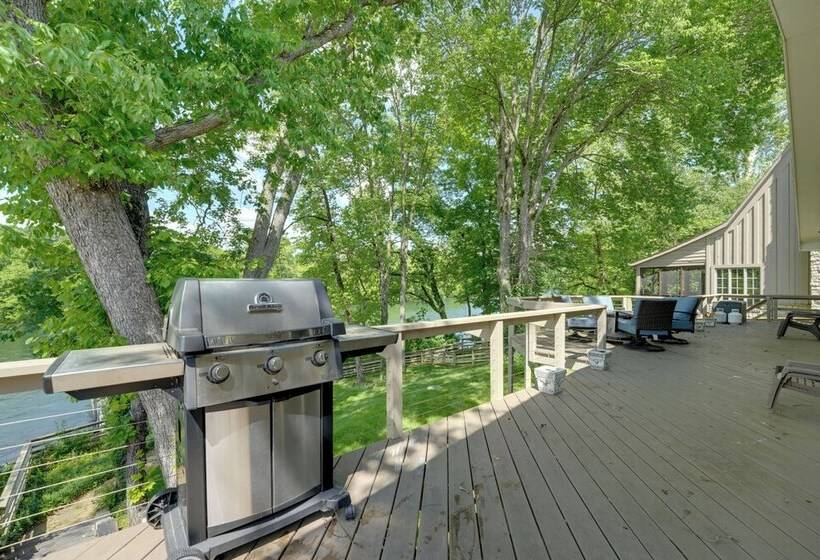 Lakefront Home W/ Fishing Dock & Fire Table!