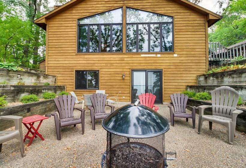 Sandy Beach Family Getaway W/ Fire Pit & Deck!