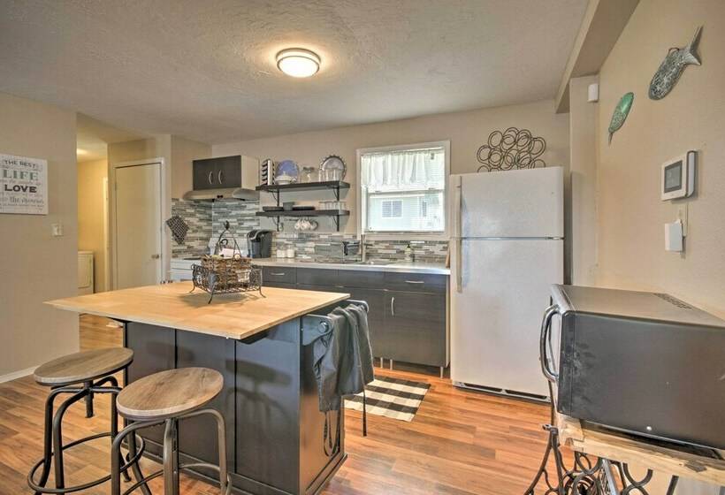 Lakefront Livingston Home W/ Community Amenities!