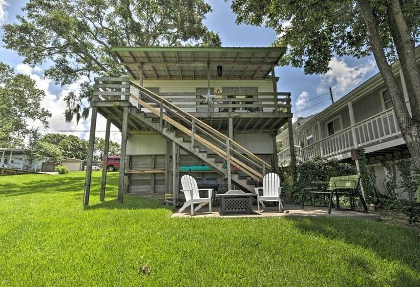 Lakefront Livingston Home W/ Community Amenities!