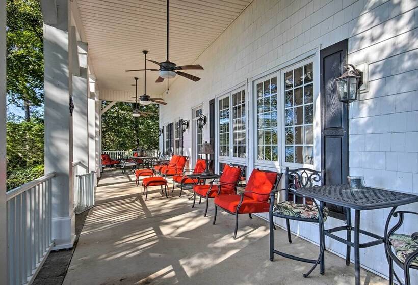 Lakefront Paradise W/ Fire Pit   Dogs Welcome!