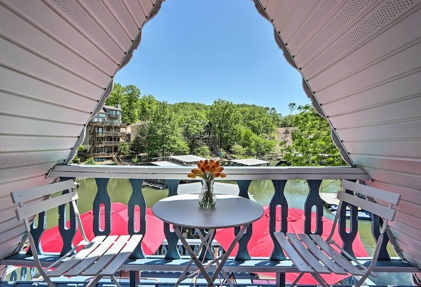 Lakefront Rocky Mount Cabin W/ Dock & Kayaks!