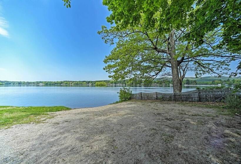 Lakeside Berkshires Home Near Hiking & Skiing!