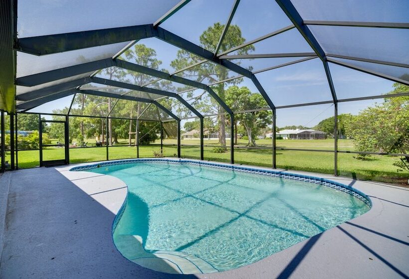 Lakewood Park Retreat On Fairway   4 Mi To Beach!