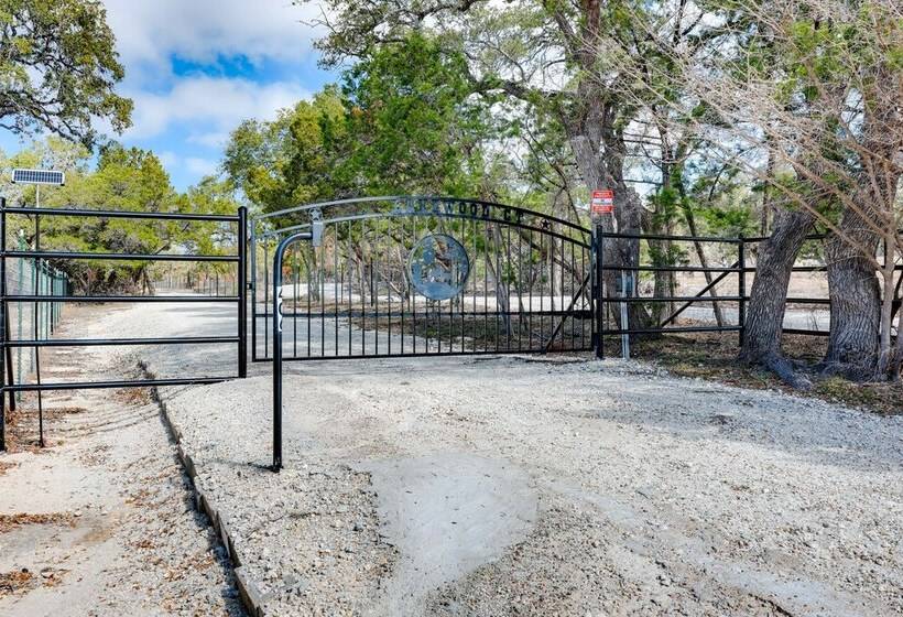 Lakewood Secret  Cabin ~ 4 Mi To The Lake!