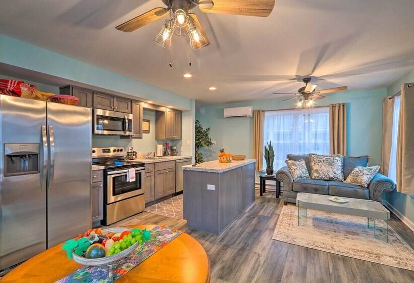 Rural Location, Fire Pit: Brodheadsville Cottage