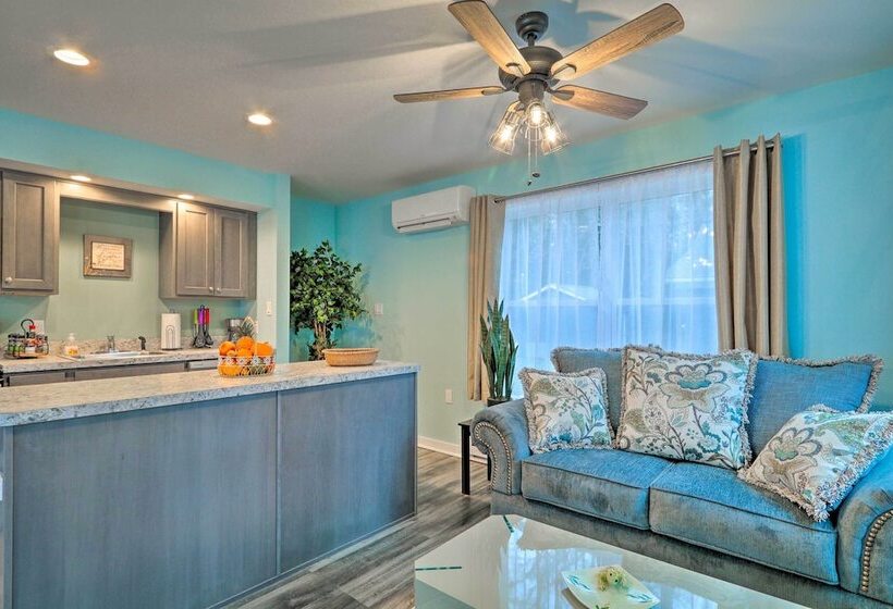 Rural Location, Fire Pit: Brodheadsville Cottage