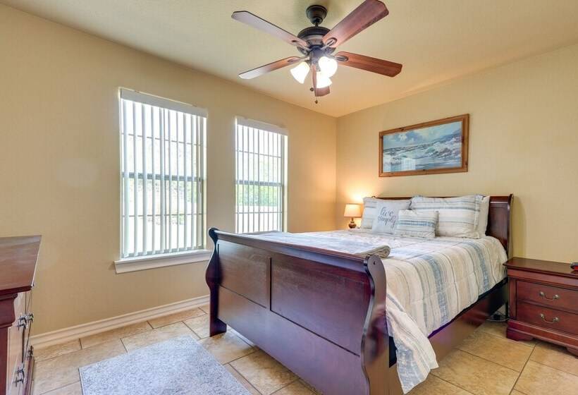 Lodge At Rocky Creek  W/ Private Hot Tub & Yard!