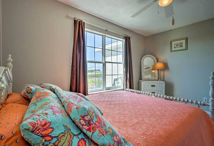 Lovely Dauphin Island Cottage W/ Deck & Gulf Views