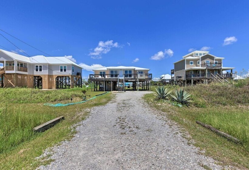 Lovely Dauphin Island Cottage W/ Deck & Gulf Views