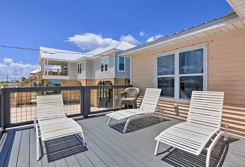 Lovely Dauphin Island Cottage W/ Deck & Gulf Views