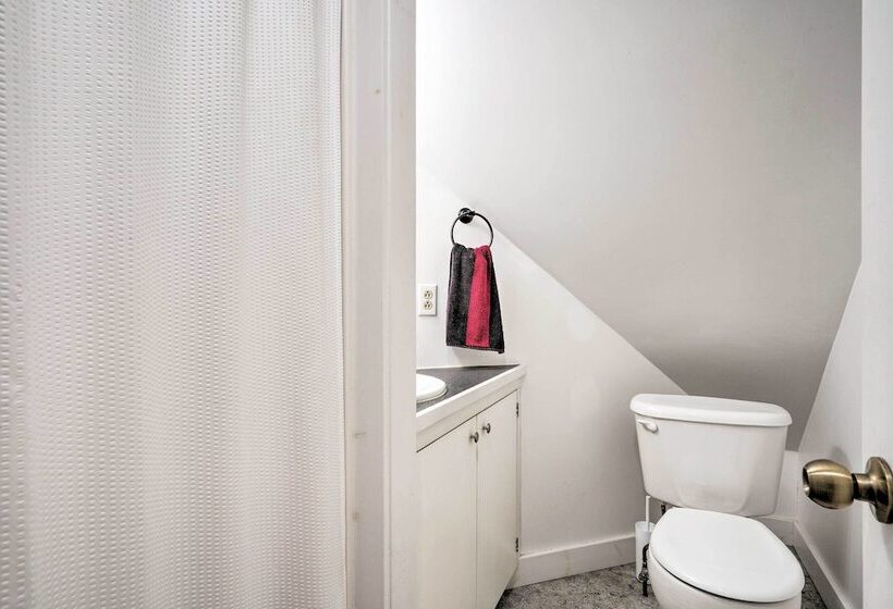 Lovely Lakewood Cottage Near Chautauqua Lake!