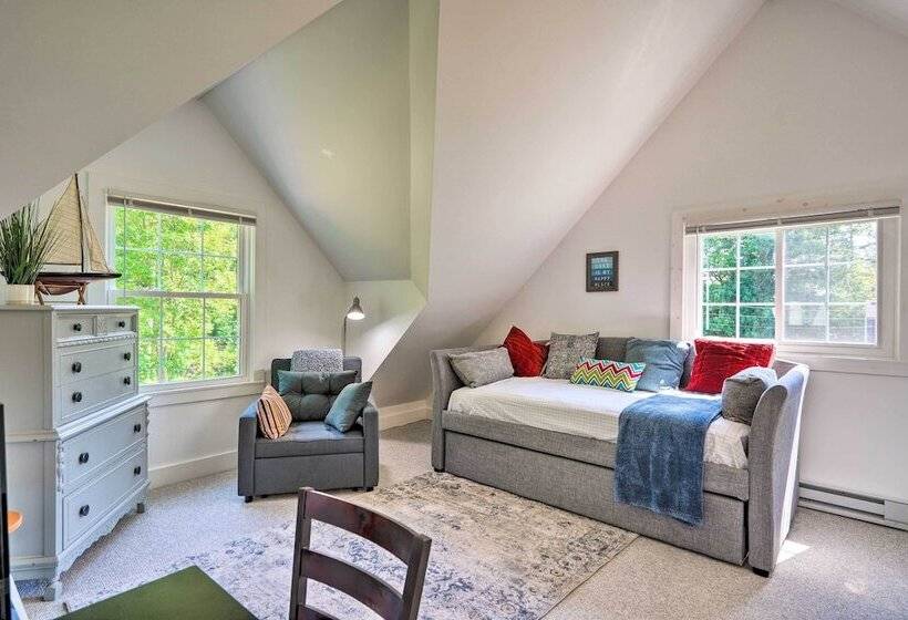 Lovely Lakewood Cottage Near Chautauqua Lake!