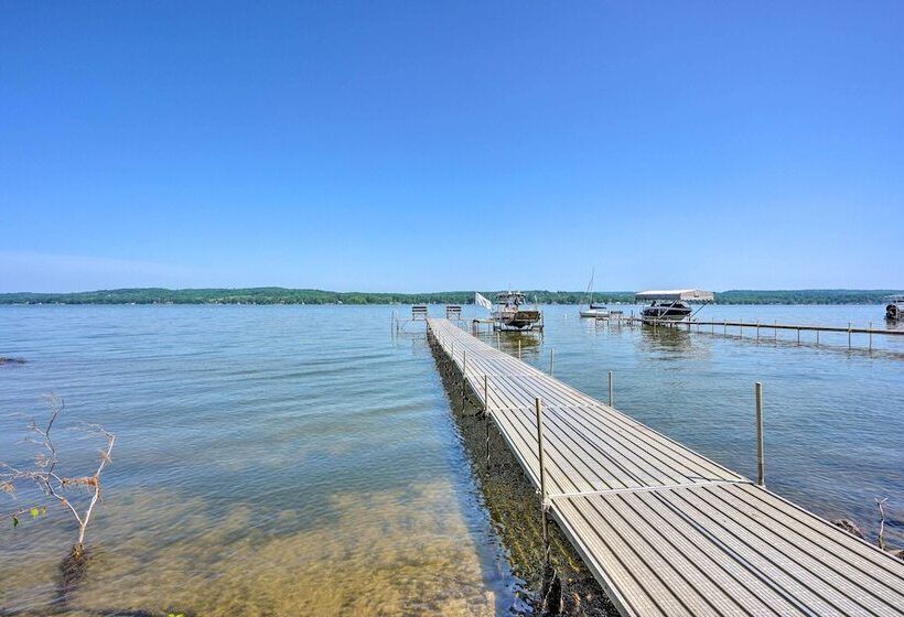 Lovely Lakewood Cottage Near Chautauqua Lake!