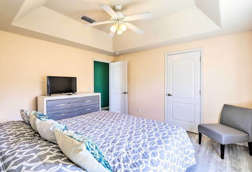 Merritt Island Home With Grill & Saltwater Pool