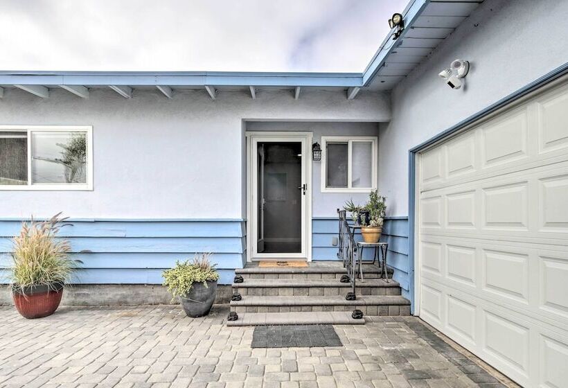 Coastal Carlsbad Home: 1 Mi To Beach & Downtown