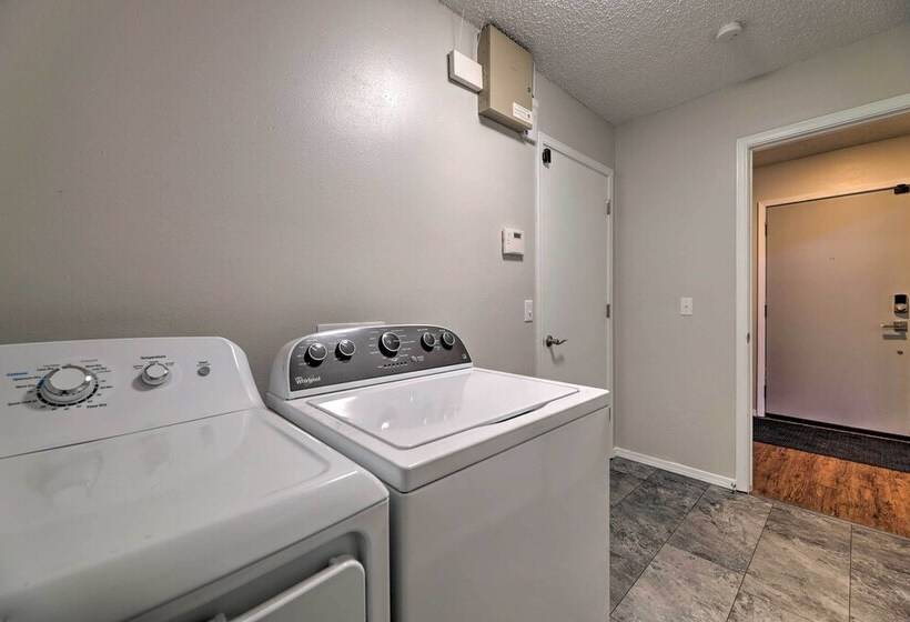 Modern Fayetteville Home < 1 Mi To U Of A!