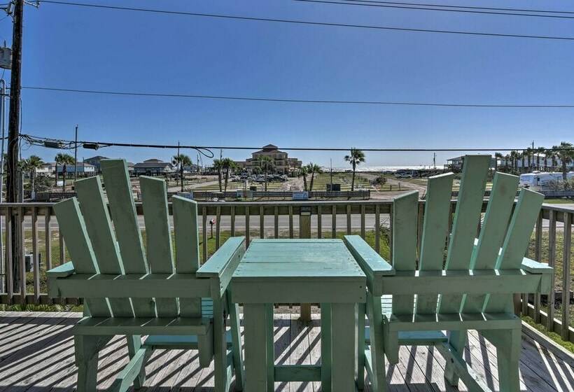 Modern Oasis W/ Grill And Deck Walk To Beach!