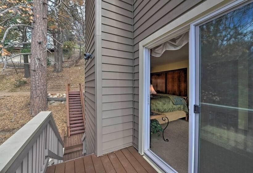 Mountainside Cabin W/ Deck 16 Miles To Skiing!