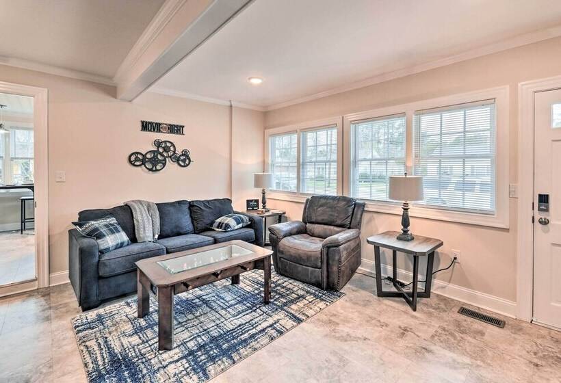 New Bern Retreat W/ Fire Pit ~ 1 Mi To Dtwn!