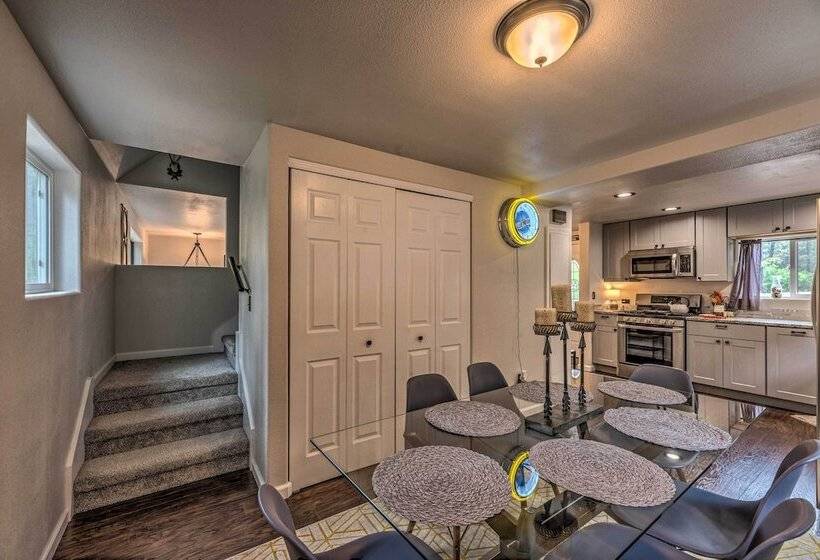 On The Rocks A Modern Home W/ Decks & Views