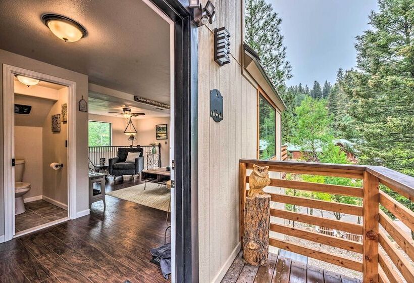 On The Rocks A Modern Home W/ Decks & Views