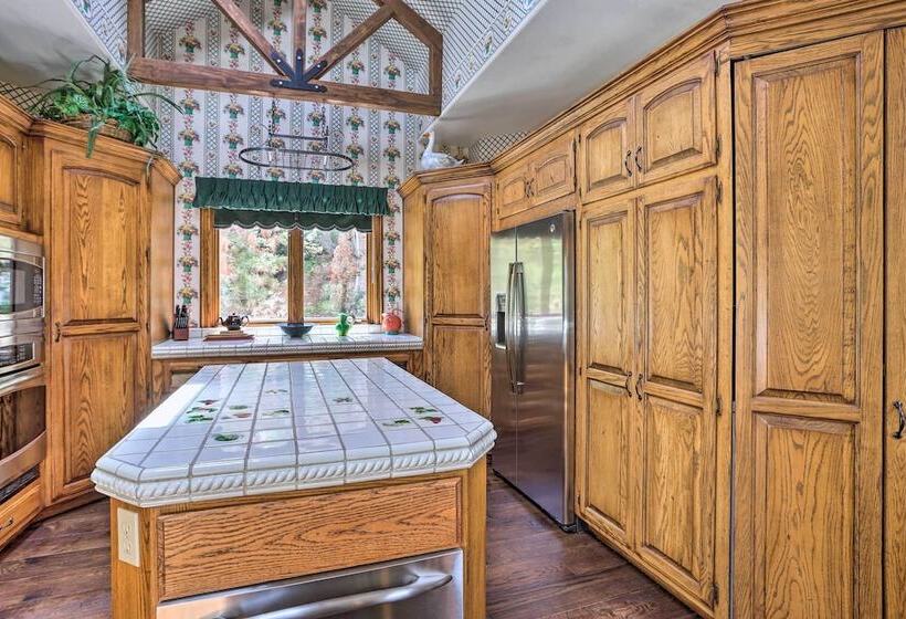 Ornate Lake Arrowhead Home With Deck