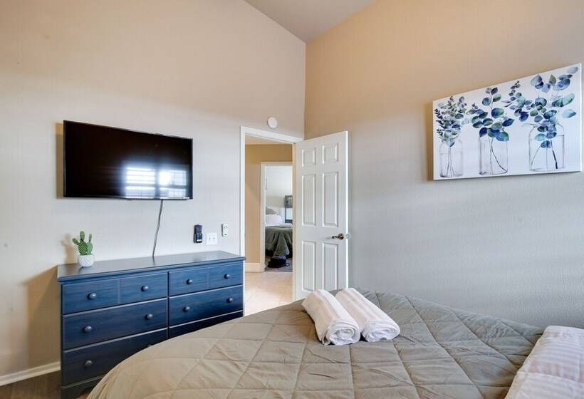 Palm Desert Oasis W/ Hot Tub < 1 Mi To Golf!