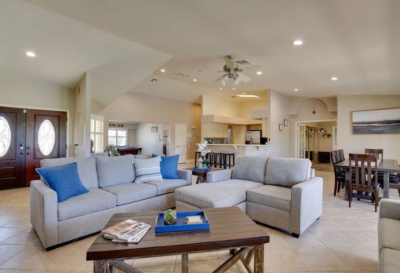 Palm Desert Oasis W/ Hot Tub < 1 Mi To Golf!