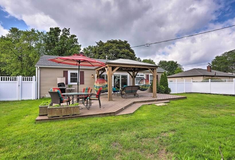 Parma Heights Home W/ Private Yard & Pergola