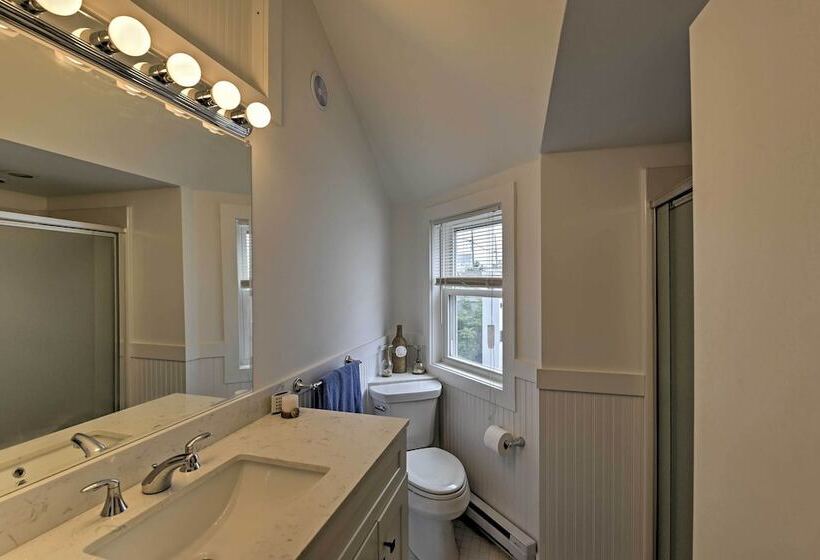 Peaceful Cottage   Steps To Matunuck Beach