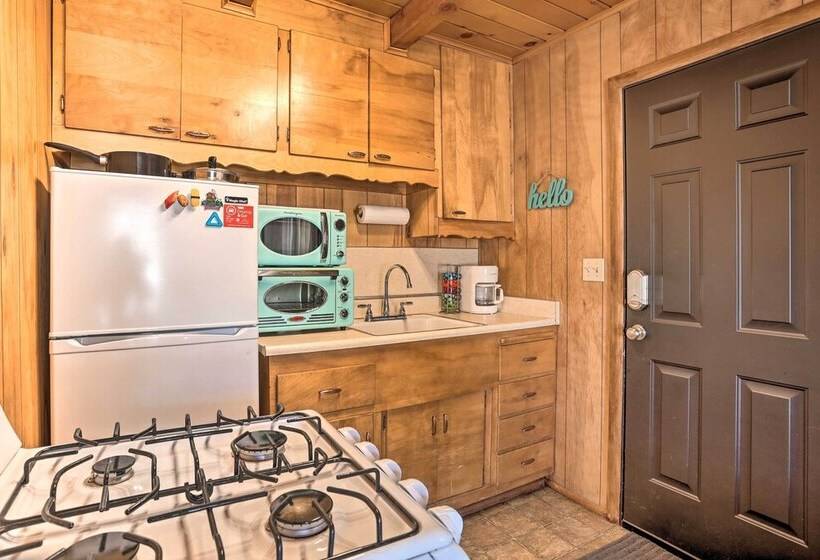 Peaceful Cozy Cabin ~ 3 Mi To Big Bear Lake!