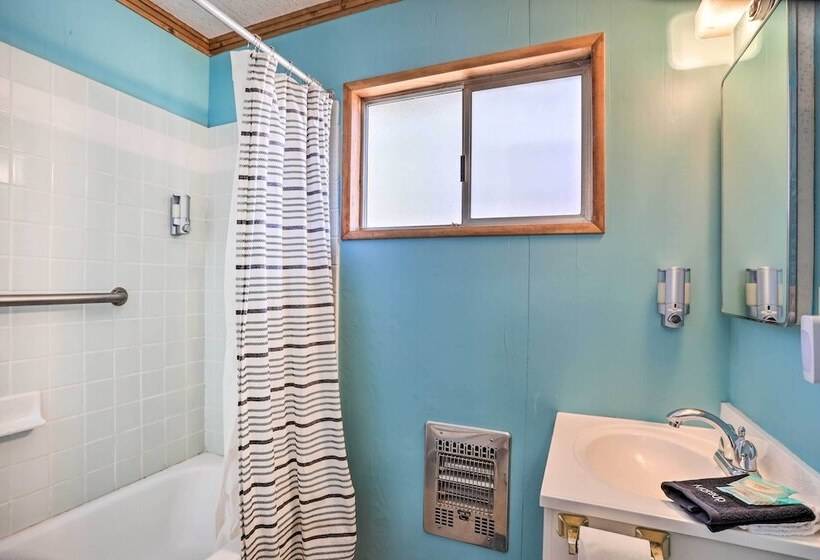 Peaceful Cozy Cabin ~ 3 Mi To Big Bear Lake!