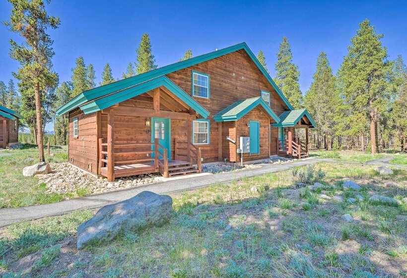 Peaceful Leadville Retreat W/ Covered Deck!