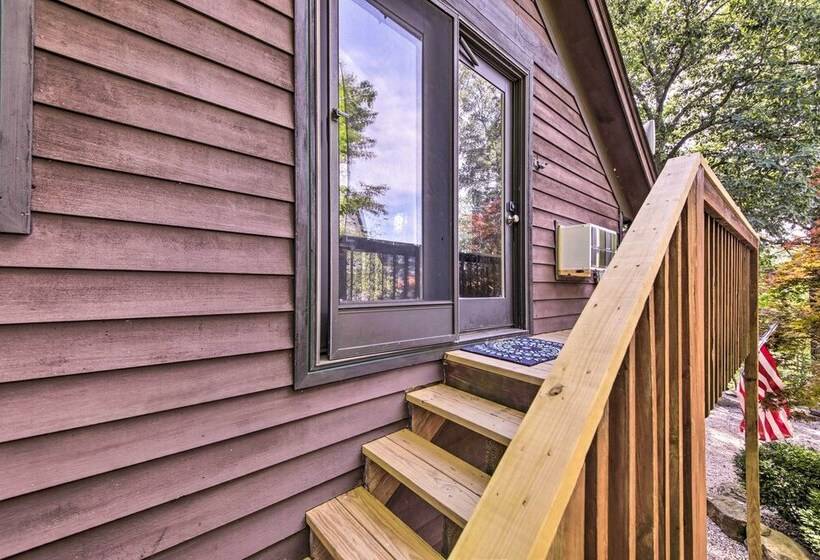 Peaceful Nashville Hideaway Near State Parks!