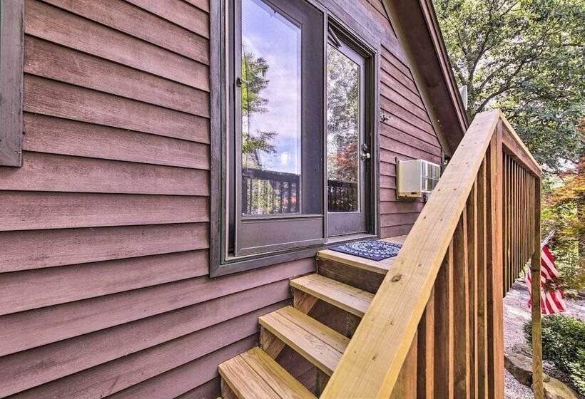 Peaceful Nashville Hideaway Near State Parks!