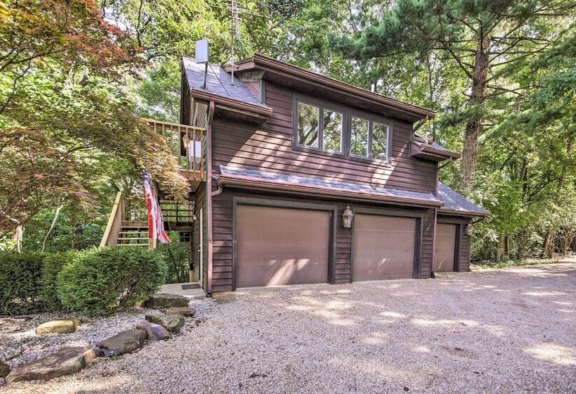 Peaceful Nashville Hideaway Near State Parks!