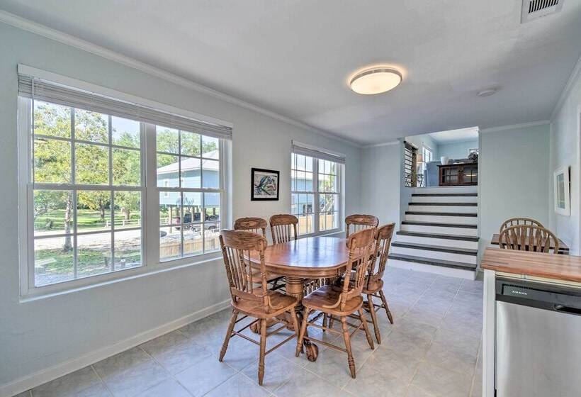 Pelican Splash  Retreat On Bon Secour River!