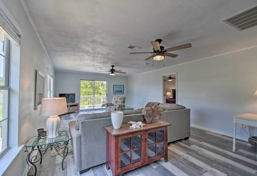 Pelican Splash  Retreat On Bon Secour River!