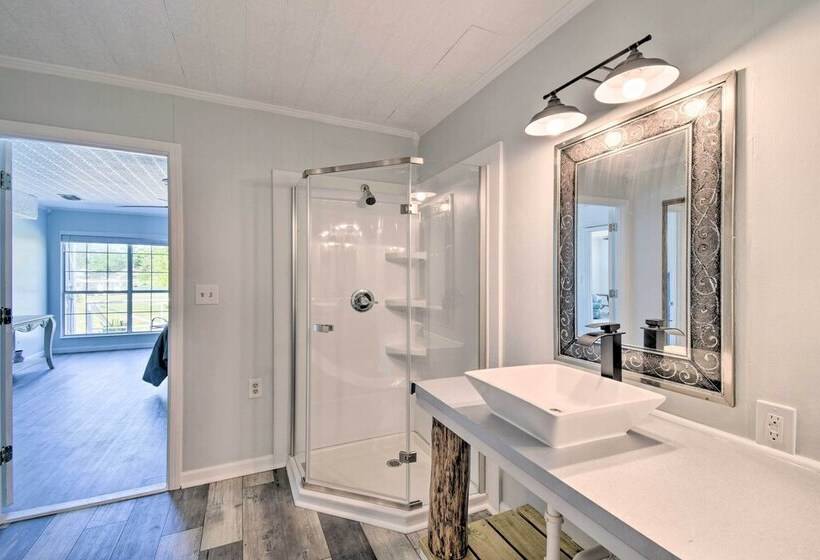 Pelican Splash  Retreat On Bon Secour River!