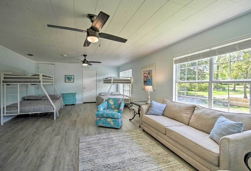 Pelican Splash  Retreat On Bon Secour River!