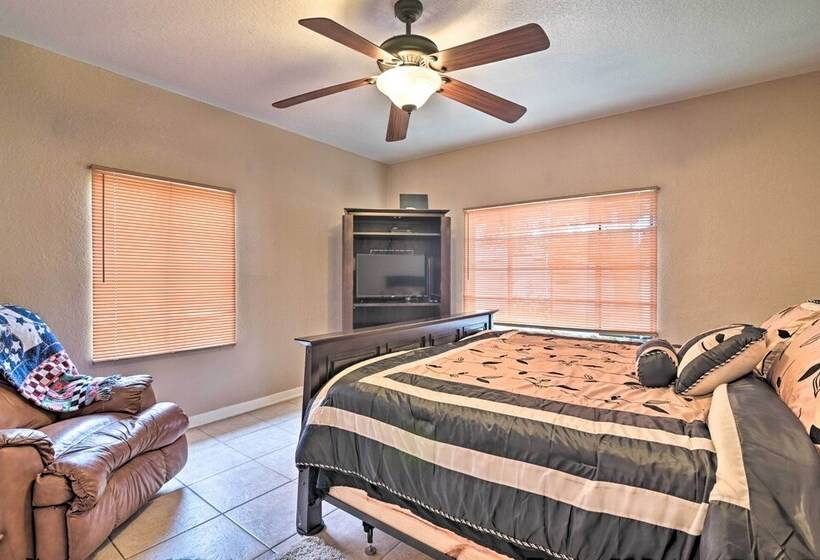 Pet Friendly Auburndale House W/ Lake Views!