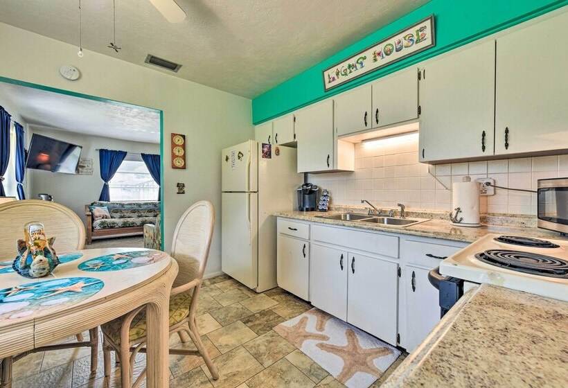 Pet Friendly Bradenton Home ~ 3 Mi To Cortez Beach