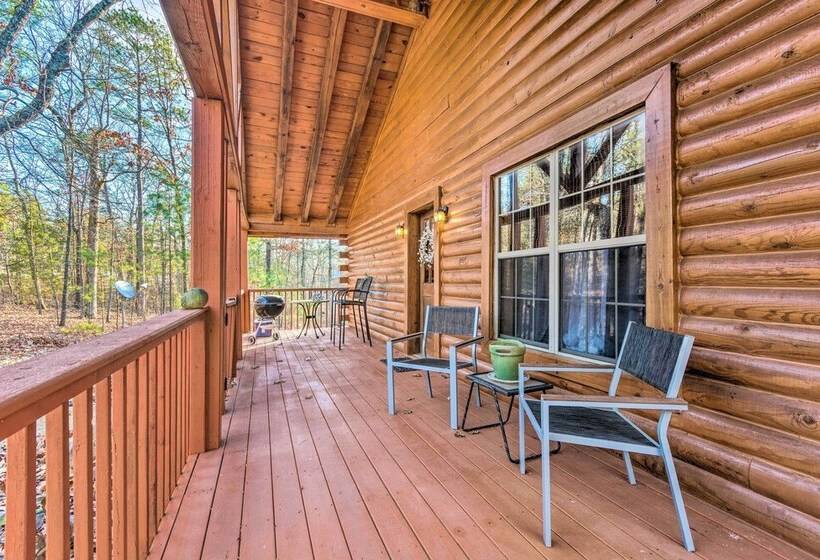 Pet Friendly Cabot Cabin W/ Fenced Yard!